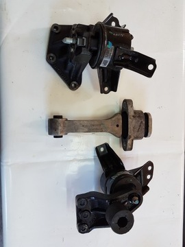 Подушка двигуна hyundai ix35 1. 7crdi 10-15, фото