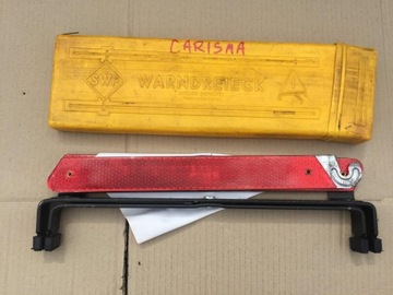 Предупреждающий треугольник mitsubishi carisma 1996-2004, фото
