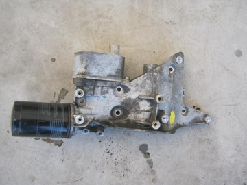 Audi a3 1.8 tfsi крепление масляного фильтра 06j903143q, фото