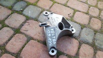 Bracket motor opel vectra c 1.9 cdti 13178661, фото