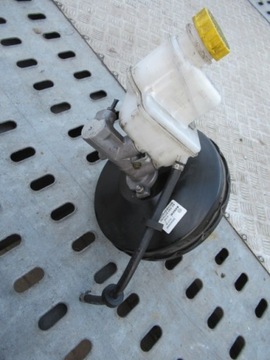 Lancia ypsilon 1.2 vacuum brake booster brake cylinder 51715780, фото