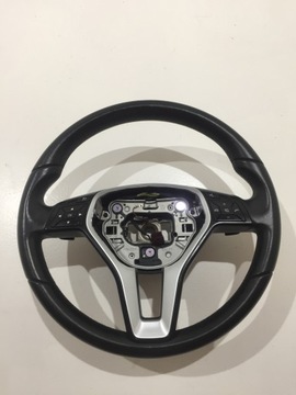 Mercedes w176 a-class руль мультифункциональный лепестки, фото