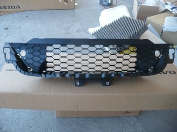 Lattice central bumpers iveco daily vi, фото