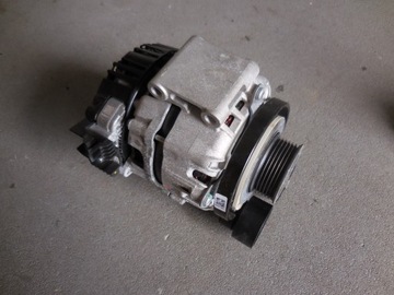 Audi a4 a5 8w генератор 06l903018, фото