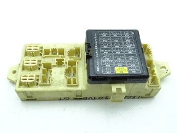 Subaru legacy 2 fuse box, фото