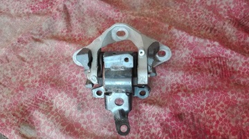 Cushion bracket boxes mazda 3 bm 13-2018 2.0 b, фото