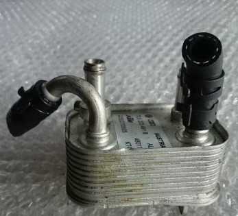 Audi q7 3. 0/ 4.2 tdi radiator fuel 7l6203491b, фото