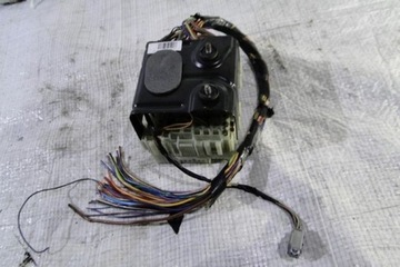 Ford mondeo mk4 1. 6b relay unit, фото