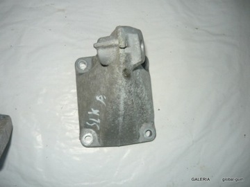 Bracket right a1112231904 mercedes slk w170, фото