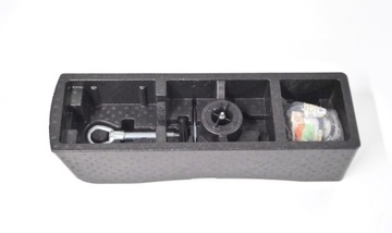 Liner trunk foam eyelet opel astra j station wagon, фото