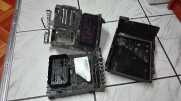 Audi vw seat skoda коробочка предохранитель 1k0937125a, фото