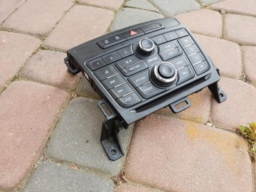 Panel radios tape recorder navigation 650 opel zafira c 13474068, фото