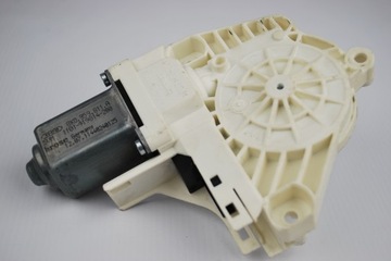 Двигун склопідіймача Audi VW Skoda 8k0959811a