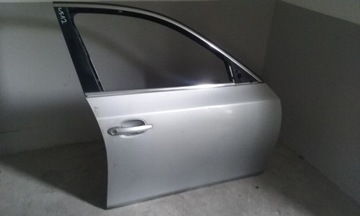 BMW 5 E60 DVEŘE PRAVÉ PŘEDNÍ