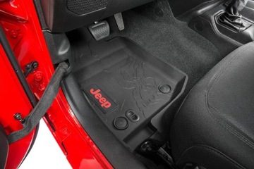 Комплект резиновых ковриков Wrangler JL 4D Mopar