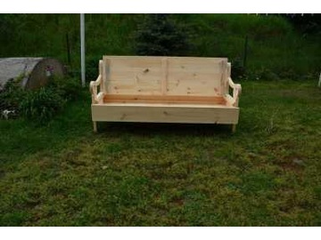 Сельская скамья, бар