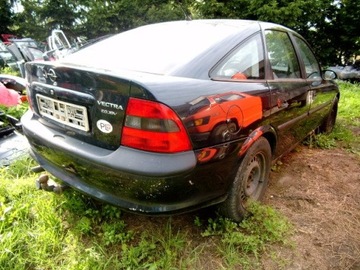 OPEL VECTRA B * HB LAMPA TYLNA PRAWA TYŁ