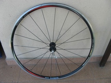 Przednie Koło Szosowe Shimano Whells 28''/622 mm.