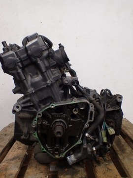ДВИГАТЕЛЬ HONDA CBF 600 04-07 PC38