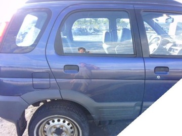 DAIHATSU TERIOS 97- SKLO (OKNO) PRAVÁ ZADNÍ