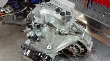 VW Caddy Touran 1.6 FSI JJT,MBR,FVF,FZT коробка передач