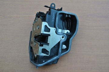BMW E71 E90 E91 F01 F07 ZAMEK DRZWI PRAWY PRZÓD