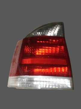 LAMPA TYL WKŁADKA VECTRA