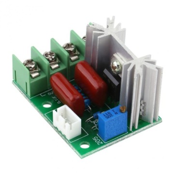 РЕГУЛЯТОР ОБОРОТОВ ДВИГАТЕЛЯ ОДНОФАЗНОГО НАПРЯЖЕНИЯ МОЩНОСТИ 2000W 230V AC