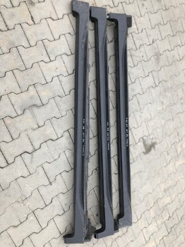 X-TRAIL T32 LIFT 17- PRÓG LISTWA NAKŁADKA PROGOWA RH