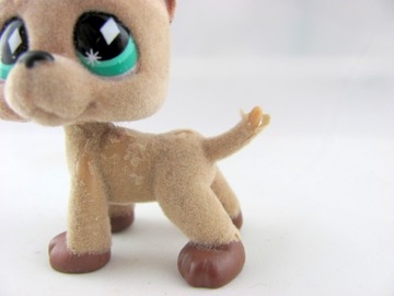 LPS Littlest Pet Shop Dog Fuzzy Dog #636.