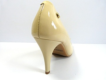 Czółenka Venezia 36 cremowe skórzane szpileczki buty damskie klasyczne buty