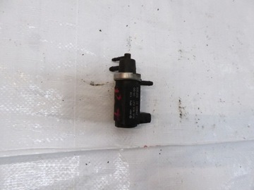 ZAWÓR PODCIŚNIENIA VW PASSAT B5 2.5 TDI 8D0906627