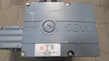 SEW INVERTER 0,55 кВт 354 об/мин разные