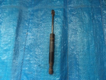 SIŁOWNIK SPRĘŻYNA SZYBER DACHU MAN F90 81748210132