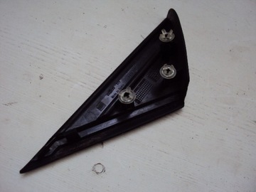 TRÓJKĄT NA BŁOTNIK PRAWY SEAT LEON III CUPRA