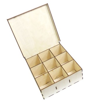 ЗАКРЫТАЯ КОРОБКА С ОТДЕЛЕНИЯМИ 21x21x7,5см EZ49