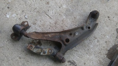 Nissan primera p11 важіль лівий передній фото №1