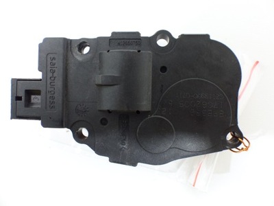 Bmw e90 e91 моторчик обдув efb332 фото №1