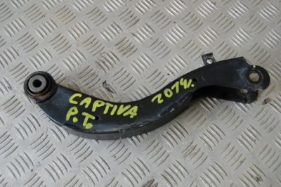 Важіль правий задня правий задній captiva 2014 2,2 фото №1