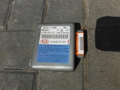 Kia sportage 94-02 2.0 датчик подушка безпеки 0k01 677f0 фото №1