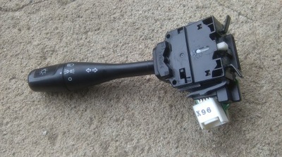 Mitsubishi space runner 99-02 перемикач світло фото №1