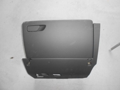 Audi a3 8v sedan 10rok бардачок пасажира фото №1