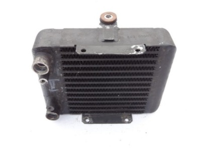 Audi a8 d2 радіатор оливи 4d0317021c фото №1