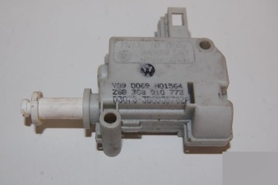 Vw passat cc привод заливной топлива 3c8810773 фото №1