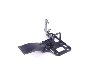 Засувка тягa замок капот перед audi a4 b8 a5 rs4 фото №1