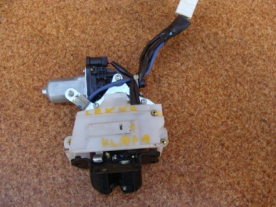 Lexus rx 300 05r замок привід двері багажника фото №1