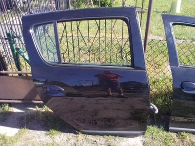 Двері праве задні dacia sandero ii stepway 2 фото №1