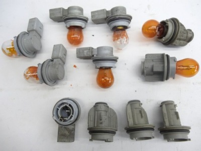 Audi a8 d2 цоколь лампочка лампа поворотник цоколь фото №1