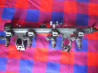 Молдинг впрыскная renault clio 4 iv 1.2i 13r фото №1