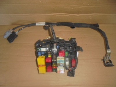 Peugeot 208 bsm модуль запобіжники 9804846880 фото №1